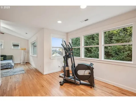 8085 SW Laurelwood Court Portland OR 97225
