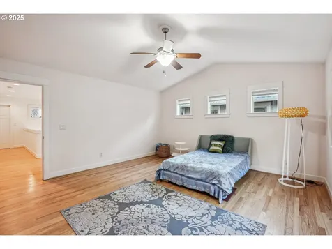 8085 SW Laurelwood Court Portland OR 97225