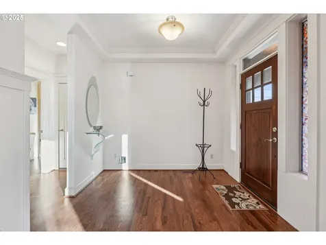8085 SW Laurelwood Court Portland OR 97225