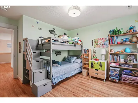 8085 SW Laurelwood Court Portland OR 97225