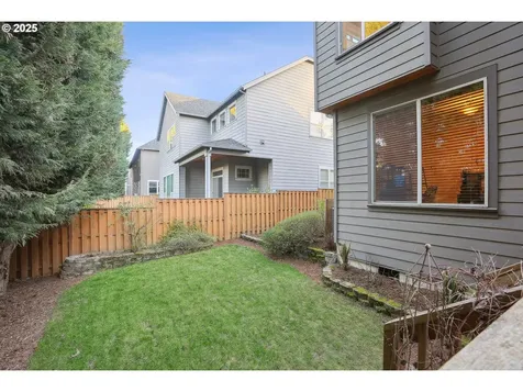 8085 SW Laurelwood Court Portland OR 97225