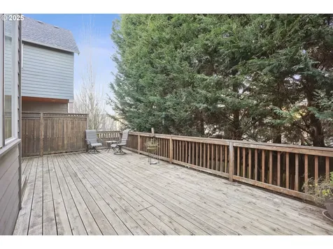8085 SW Laurelwood Court Portland OR 97225