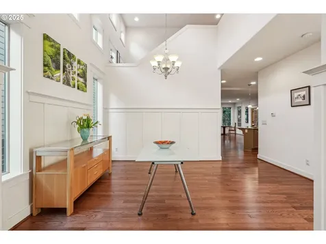 8085 SW Laurelwood Court Portland OR 97225