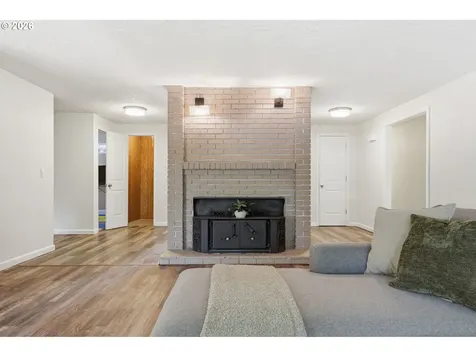 361 Fir Avenue Woodland WA 98674