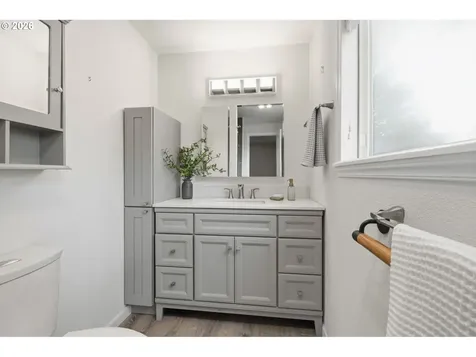 361 Fir Avenue Woodland WA 98674