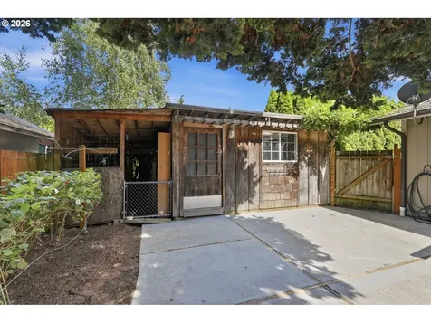 361 Fir Avenue Woodland WA 98674