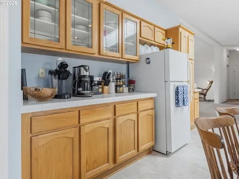 109 NW Sunset Way Waldport OR 97394