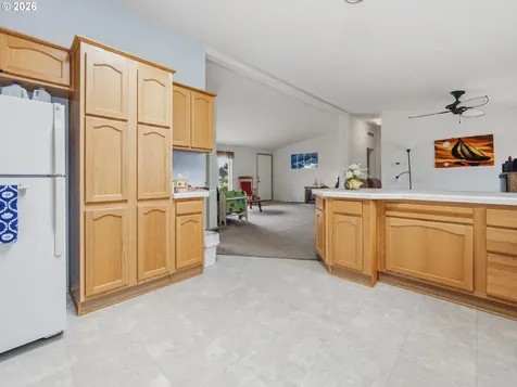109 NW Sunset Way Waldport OR 97394