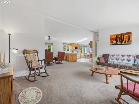 109 NW Sunset Way Waldport OR 97394