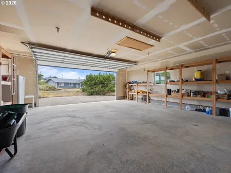 109 NW Sunset Way Waldport OR 97394