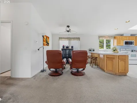 109 NW Sunset Way Waldport OR 97394