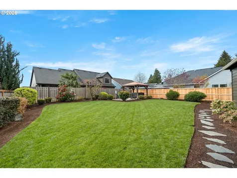 1481 N Fir Street Canby OR 97013