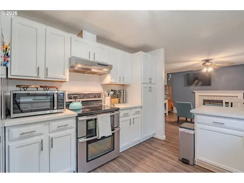 1965 Blacktail Lane Woodland WA 98674