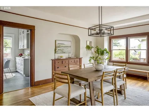 5905 N Wilbur Avenue Portland OR 97217