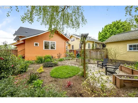 5905 N Wilbur Avenue Portland OR 97217
