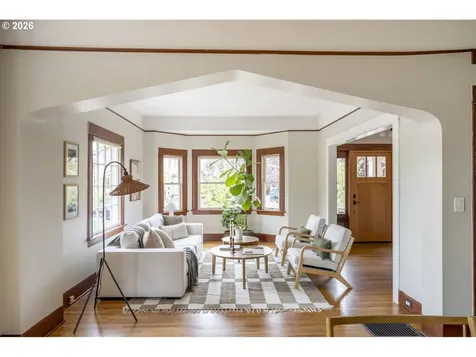 5905 N Wilbur Avenue Portland OR 97217