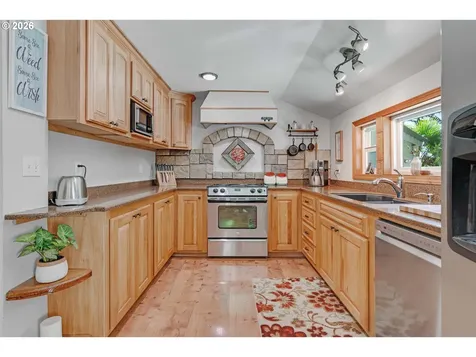 25465 S Beavercreek Road Beavercreek OR 97004