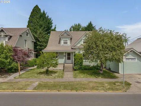 715 NE 5th Street Mcminnville OR 97128