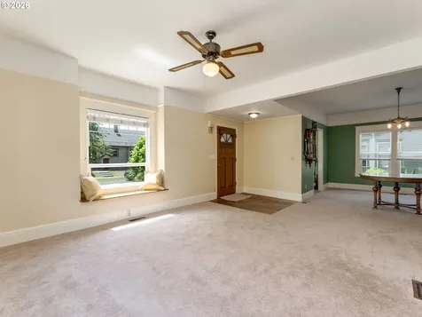 715 NE 5th Street Mcminnville OR 97128