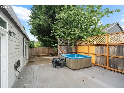 9311 NE 41st Avenue Vancouver WA 98665
