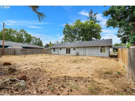 15721 SE Mill Street Portland OR 97233