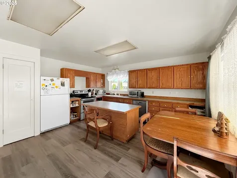 710 N 8th Street Monroe OR 97456