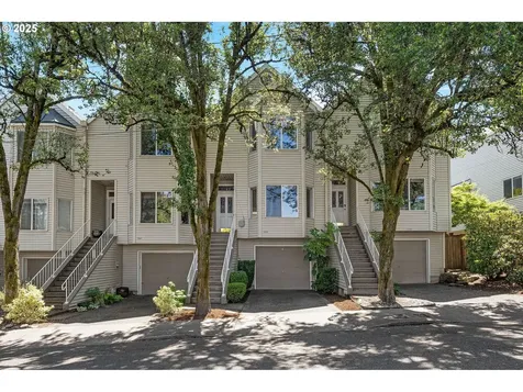236 S Sweeney Street Portland OR 97239