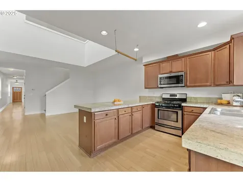 7641 N Curtis Avenue Portland OR 97217