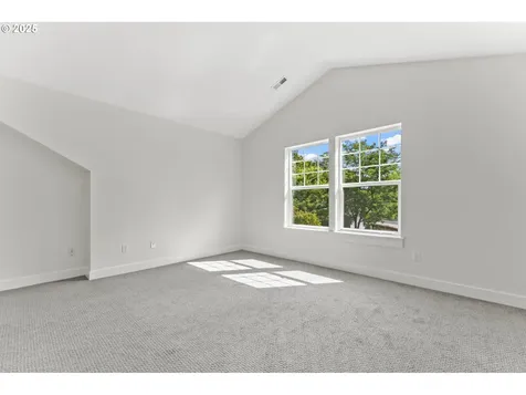 7641 N Curtis Avenue Portland OR 97217