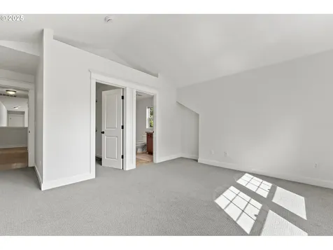 7641 N Curtis Avenue Portland OR 97217