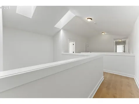 7641 N Curtis Avenue Portland OR 97217