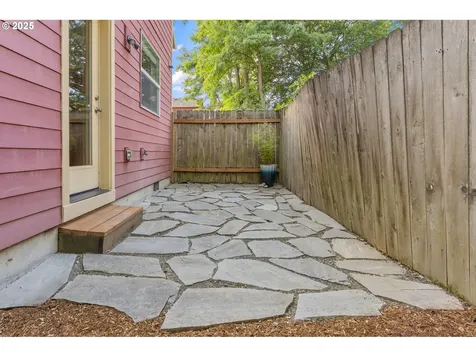 7641 N Curtis Avenue Portland OR 97217
