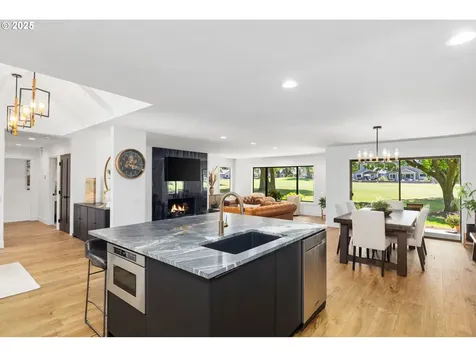 7666 SW Arbor Glen Court Wilsonville OR 97070