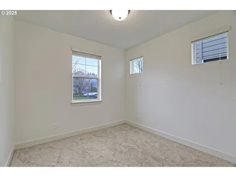 5316 SE Lone Oak Street Hillsboro OR 97123