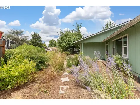 343 Jeffery Place Philomath OR 97370