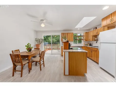 343 Jeffery Place Philomath OR 97370