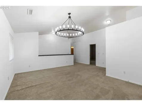 208 Salmonberry Lane Longview WA 98632