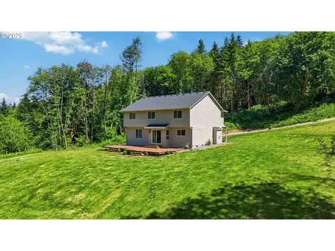 208 Salmonberry Lane Longview WA 98632