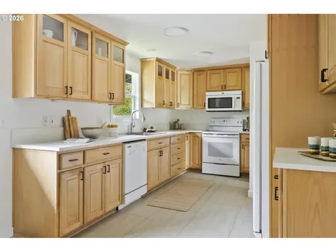 231 NE 90th Avenue Portland OR 97220