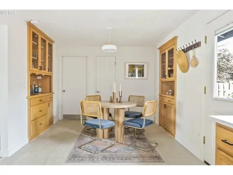 231 NE 90th Avenue Portland OR 97220