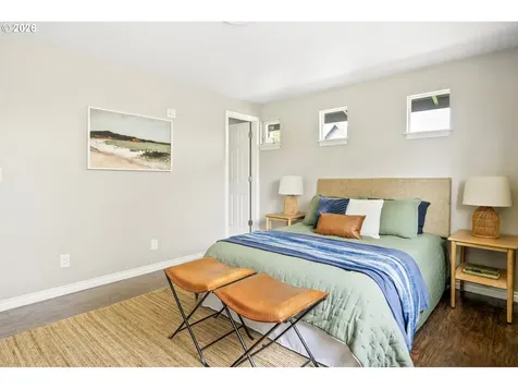 231 NE 90th Avenue Portland OR 97220