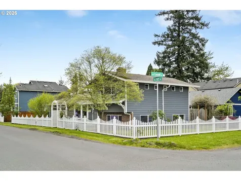 231 NE 90th Avenue Portland OR 97220