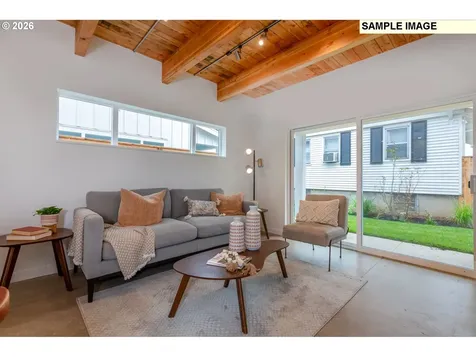2532 SW Custer Street Portland OR 97219