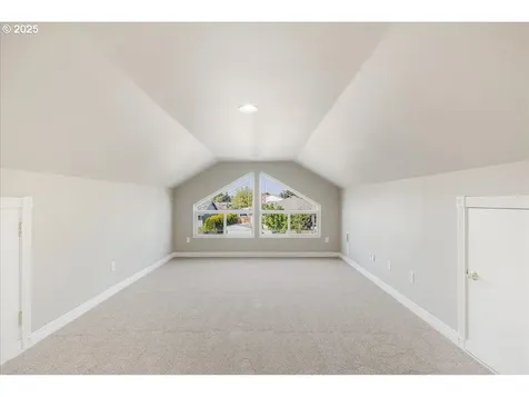 3988 New Carissa Lane NE Salem OR 97305