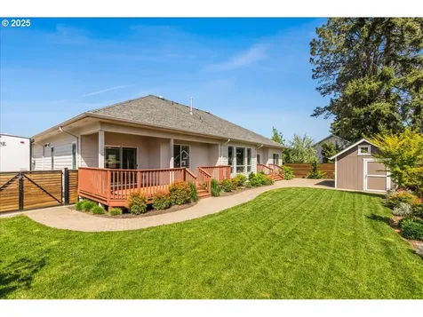 3988 New Carissa Lane NE Salem OR 97305