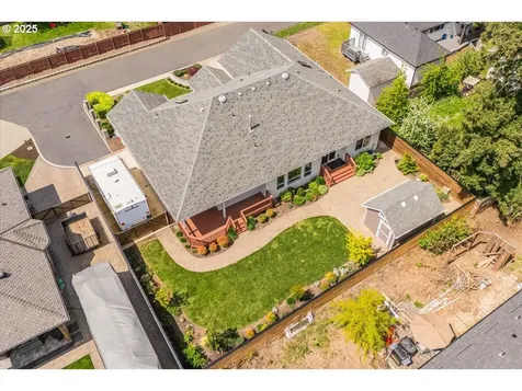 3988 New Carissa Lane NE Salem OR 97305