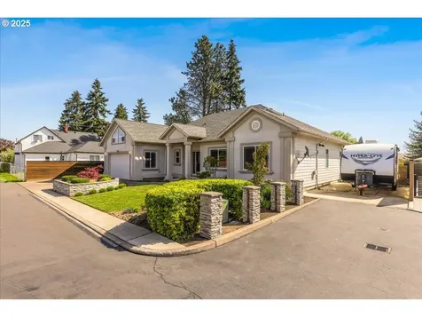 3988 New Carissa Lane NE Salem OR 97305