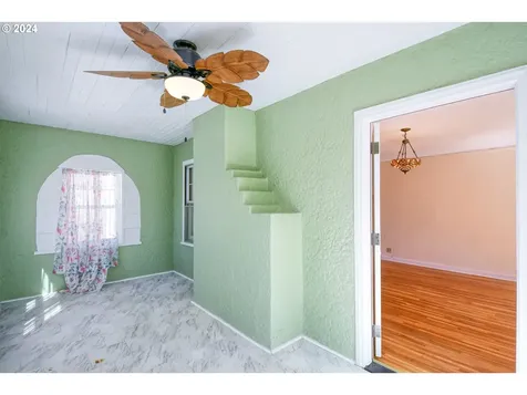 215 NW Despain Avenue Pendleton OR 97801