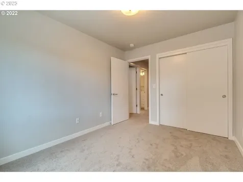 12033 SE 5th Street Vancouver WA 98683