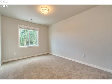 12033 SE 5th Street Vancouver WA 98683